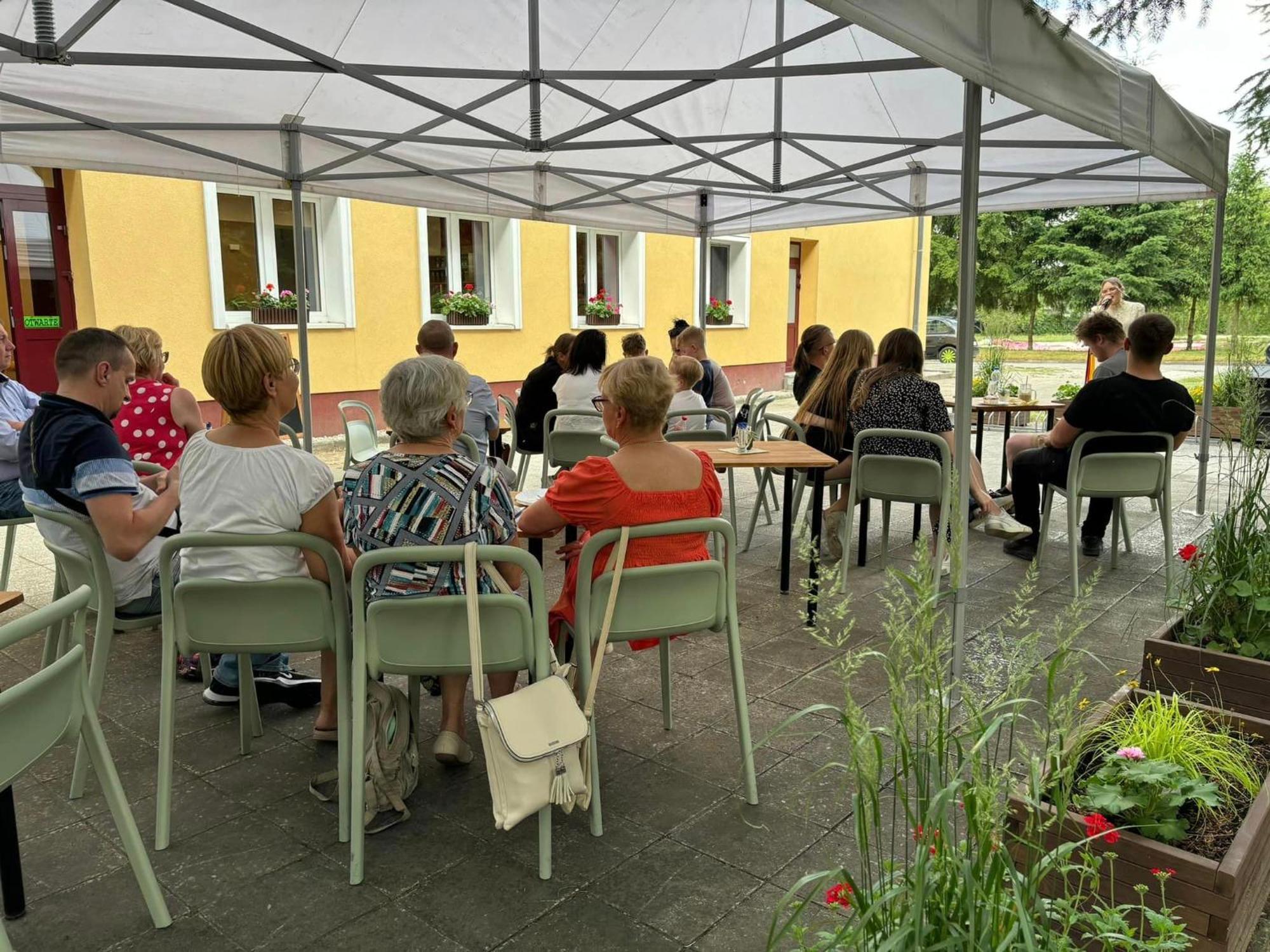 Dom Bez Scian Hotel Gubin Kültér fotó