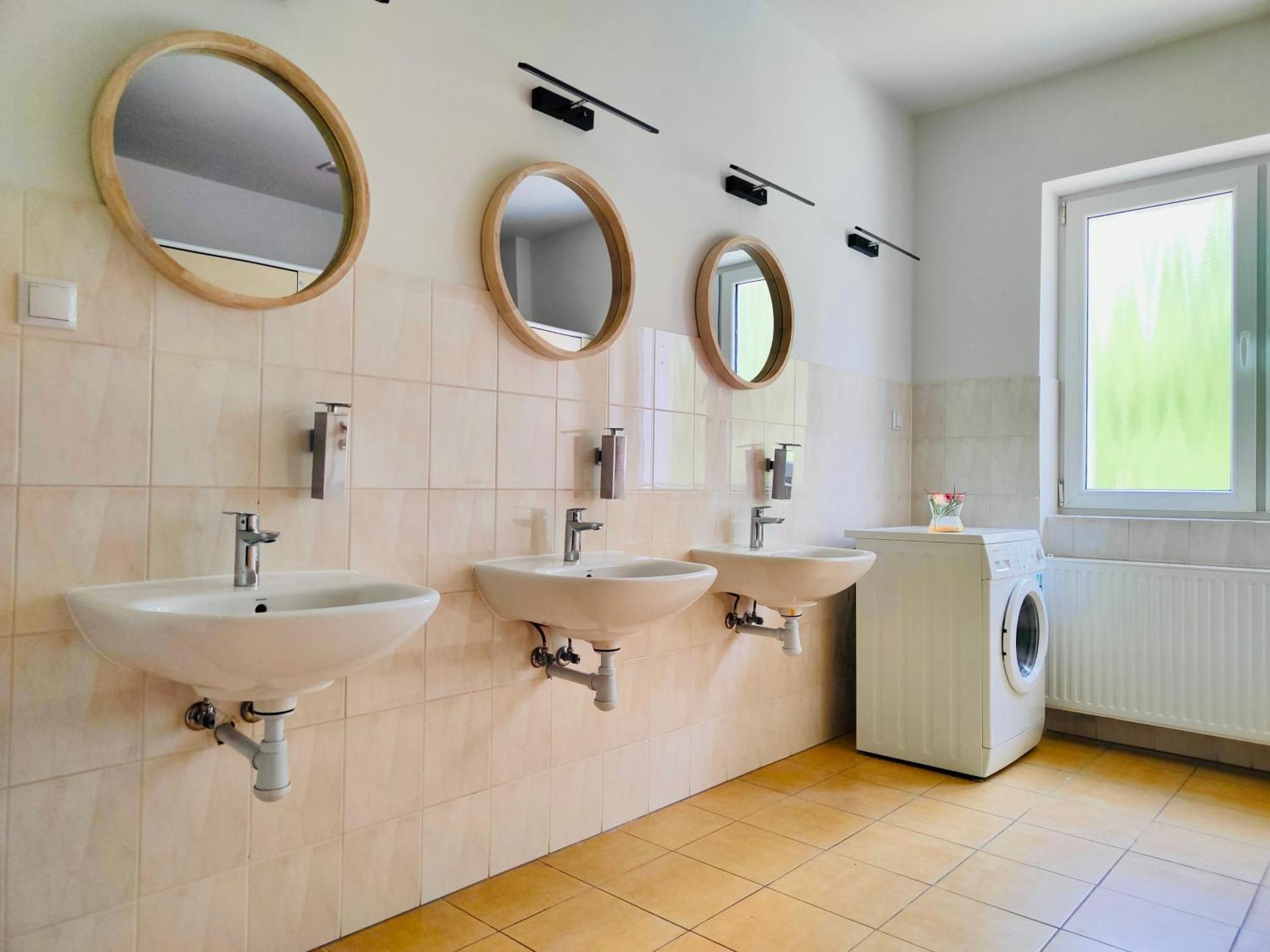 Dom Bez Scian Hotel Gubin Kültér fotó