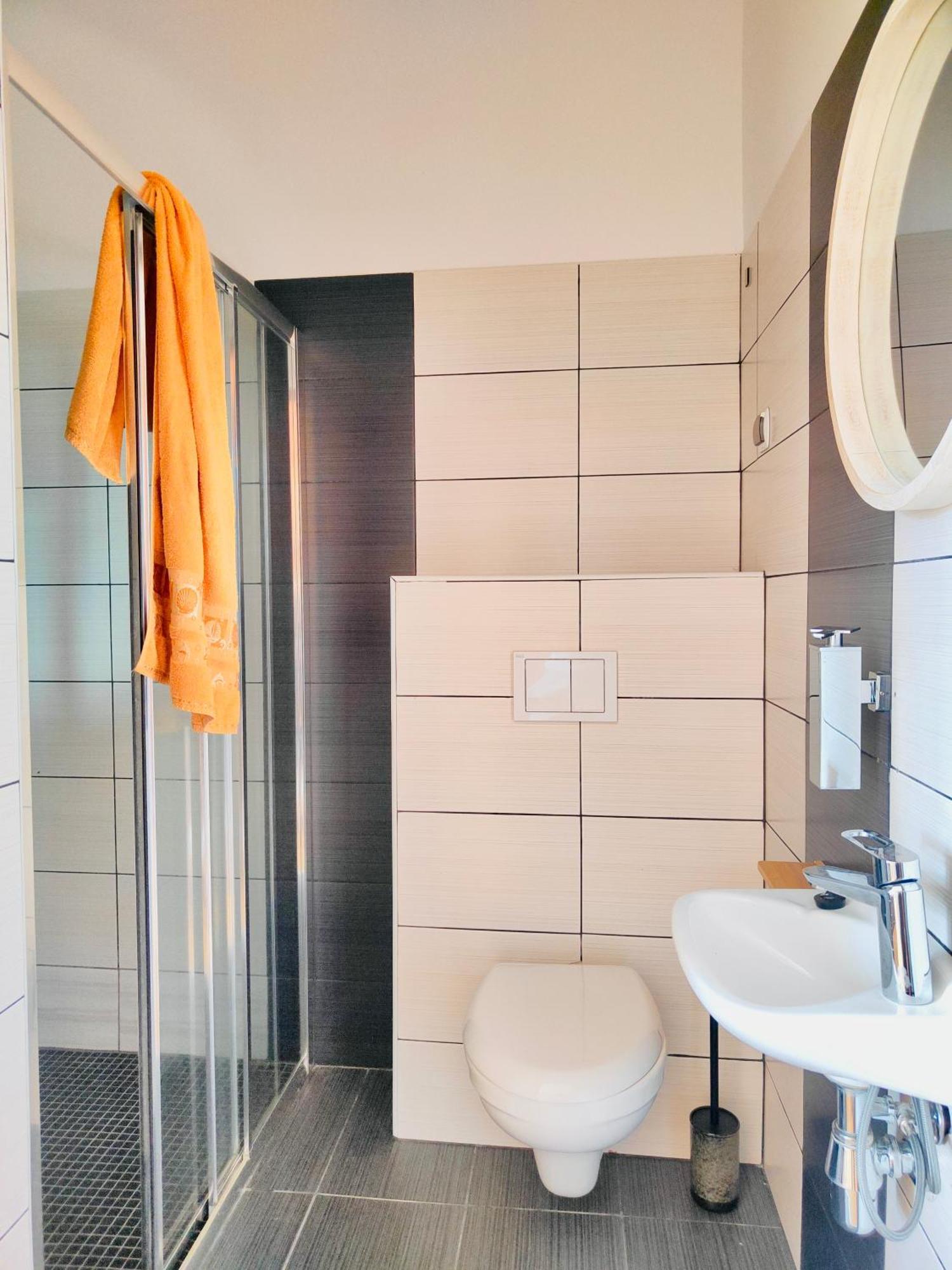 Dom Bez Scian Hotel Gubin Kültér fotó
