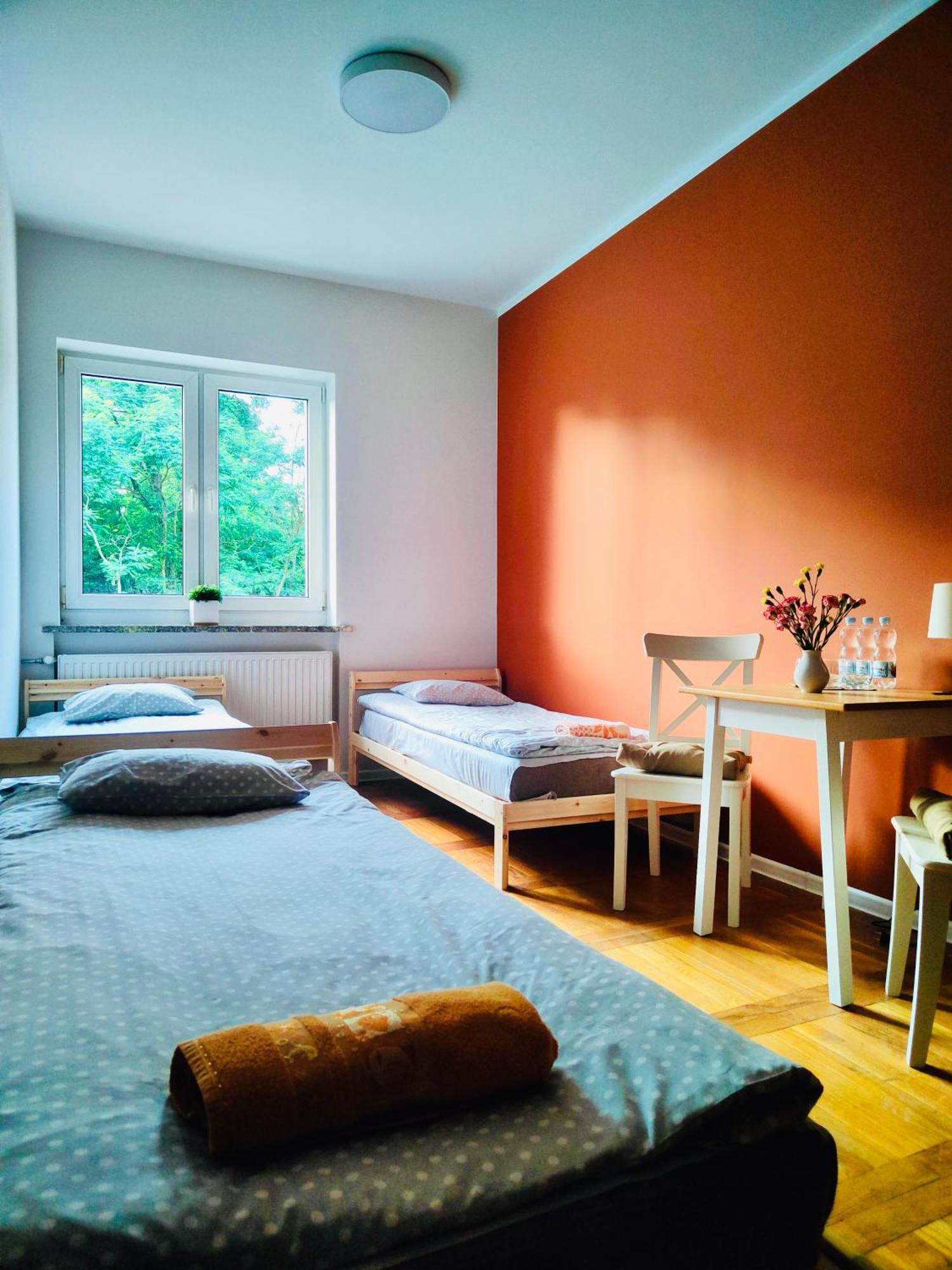 Dom Bez Scian Hotel Gubin Kültér fotó